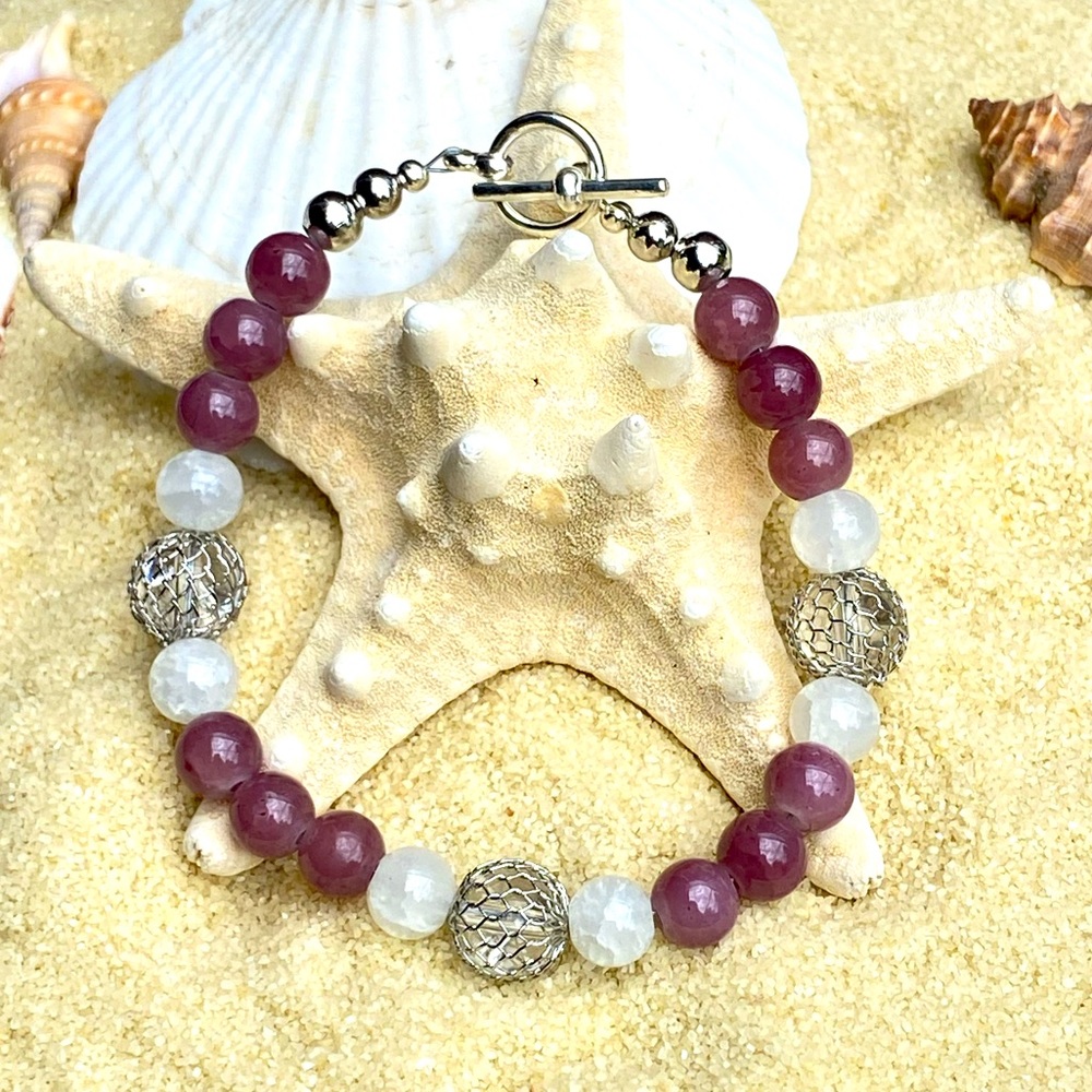Beaded Bracelet - pink, white and silver tone